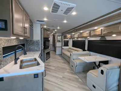 2026 Fleetwood Bounder 35K photo 13