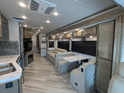 2026 Fleetwood Bounder 35K photo 12