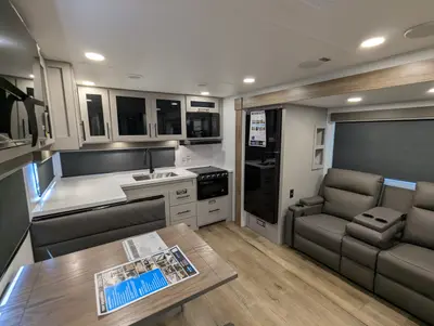 2026 Alliance RV Delta 274RKW photo 8