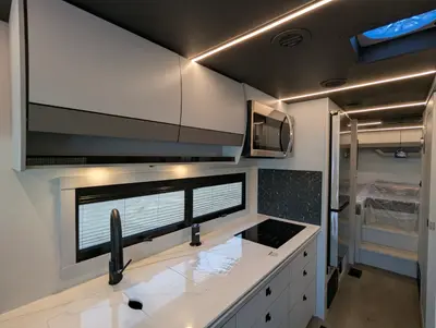 2026 Coachmen Euro 25TB photo 22