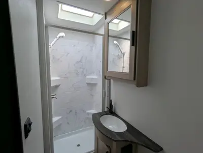 2024 Forest River Sunseeker 2550DS LE photo 19