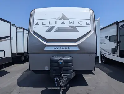 2026 Alliance RV Avenue 332RL photo 4