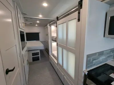 2026 Holiday Rambler Admiral 34J photo 27