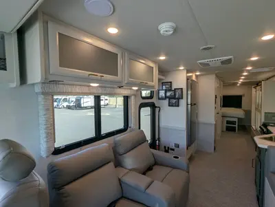 2026 Holiday Rambler Admiral 34J photo 19