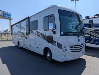 New 2026 Holiday Rambler Admiral 34J