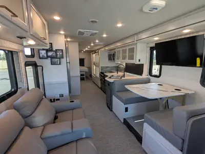 2026 Holiday Rambler Admiral 34J photo 15