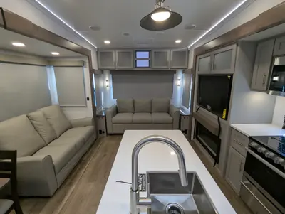 2026 Alliance RV Avenue 39MBR photo 26