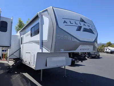 New 2026 Alliance RV Avenue 38DBL