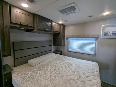 2023 Coachmen Pursuit 31BH photo 25