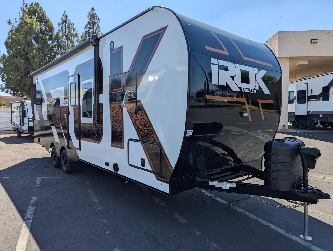 2026 IROK Trailers IROK FS Luxe FS 2814 exterior