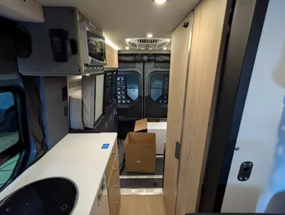2025 Storyteller Overland DARK MODE XO photo 16