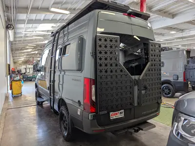 2025 Storyteller Overland DARK MODE XO photo 5