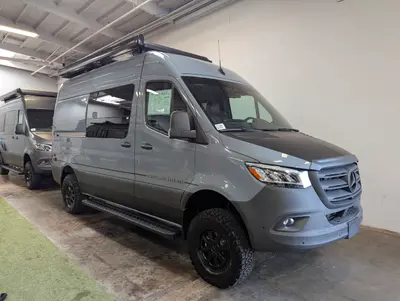 New 2025 Storyteller Overland DARK MODE XO