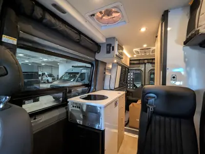 2025 Storyteller Overland DARK MODE XO photo 15