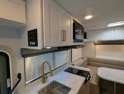 2026 Thor Motor Coach Four Winds Espec 19Z photo 16