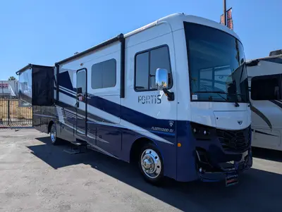 New 2026 Fleetwood Fortis 32RW