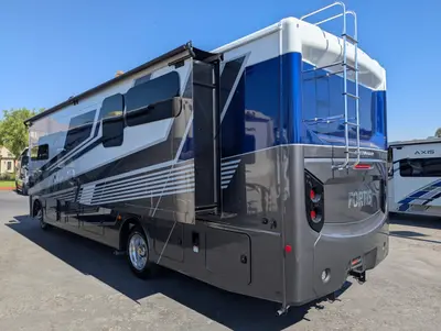 2026 Fleetwood Fortis 32RW photo 5