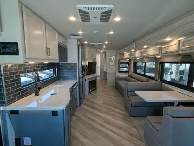 2026 Fleetwood Bounder 35K photo 14