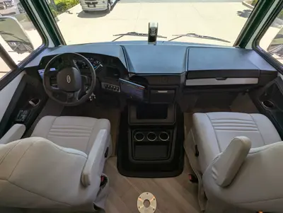 2026 Fleetwood Bounder 33C photo 10