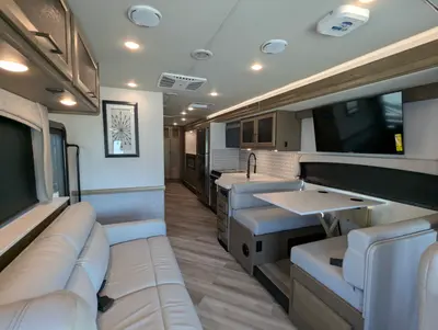2026 Fleetwood Fortis 32RW photo 12