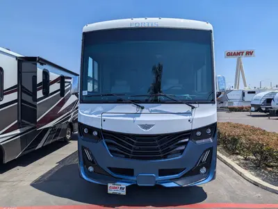 2026 Fleetwood Fortis 32RW photo 3