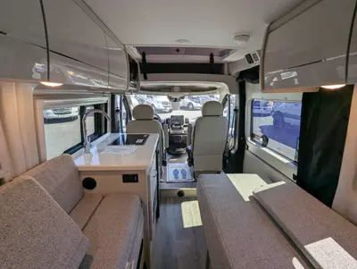 2026 Thor Motor Coach Rize 18G photo 19