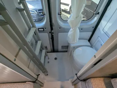 2026 Thor Motor Coach Rize 18G photo 17
