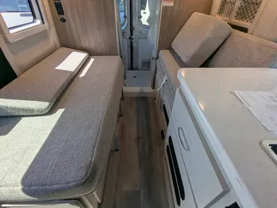 2026 Thor Motor Coach Rize 18G photo 15