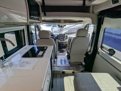 2026 Thor Motor Coach Rize 18G photo 20