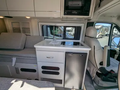 2026 Thor Motor Coach Rize 18G photo 13