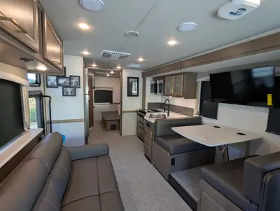 2026 Fleetwood Flair 28A photo 12