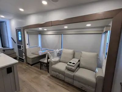 2026 Alliance RV Avenue All-Access Series 29RL photo 21