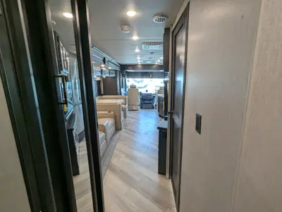 2026 Fleetwood Bounder 33C photo 33