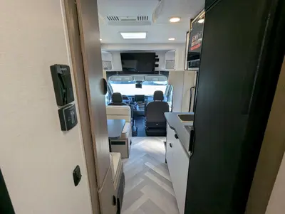 2025 Coachmen Cross Trail EV 20XG photo 28