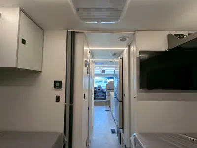 2026 Coachmen Euro 25TB photo 29