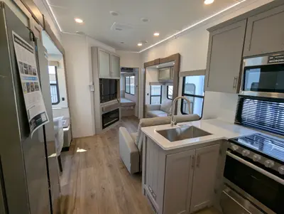 2026 Alliance RV Avenue 38DBL photo 19