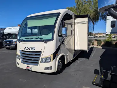 2023 Thor Motor Coach Axis 24.4 photo 4