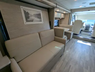 2023 Thor Motor Coach Axis 24.4 photo 27