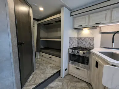 2023 Forest River Sunseeker 3270S photo 21