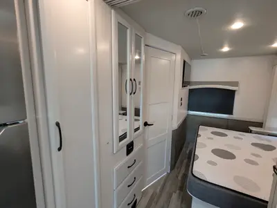 2025 Fleetwood Flair 28A photo 22