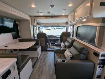 2025 Fleetwood Flair 28A photo 30
