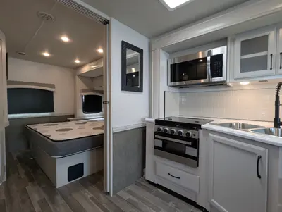 2025 Fleetwood Flair 28A photo 20