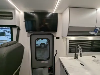 2026 Coachmen Euro 25TB photo 20