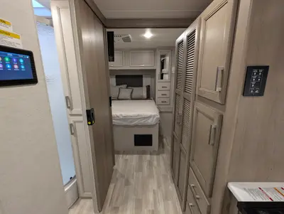 2026 Thor Motor Coach Omni Trail L35 photo 23