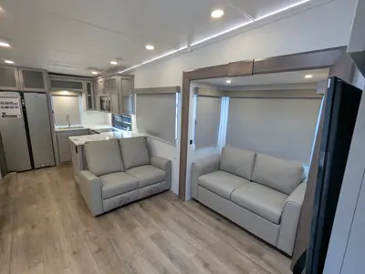 2026 Alliance RV Avenue 35RKS photo 16