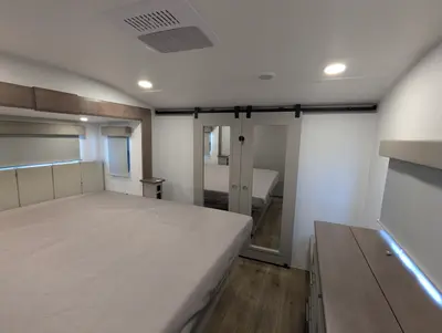2026 Alliance RV Avenue 35RKS photo 10