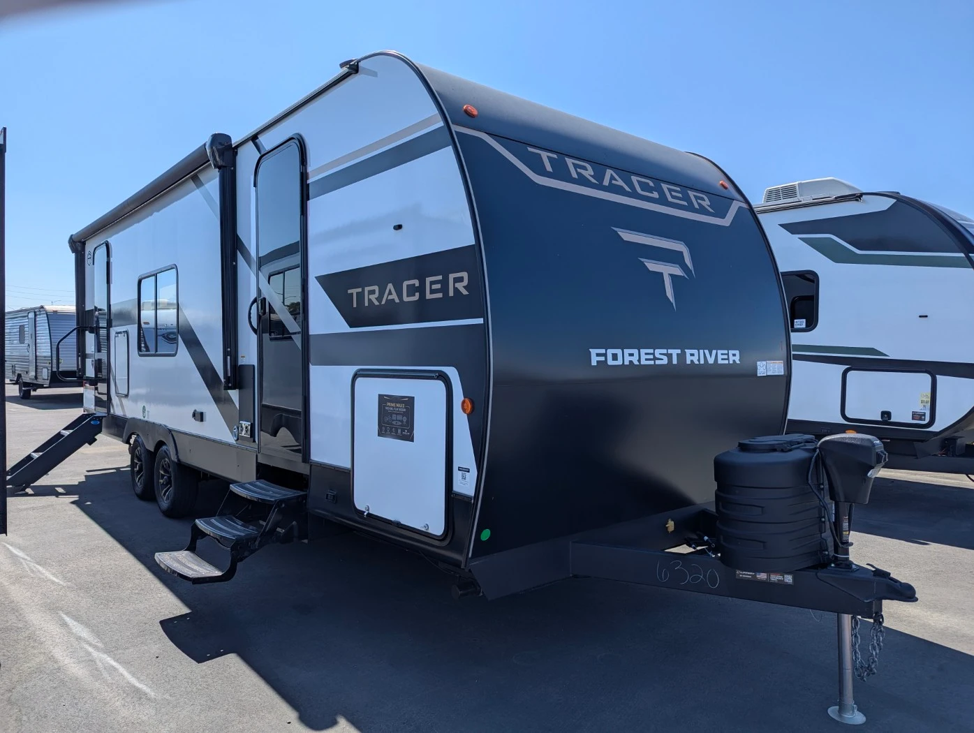 2026 Prime Time Tracer 235RK exterior