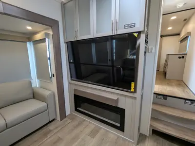 2026 Alliance RV Avenue 35RKS photo 22