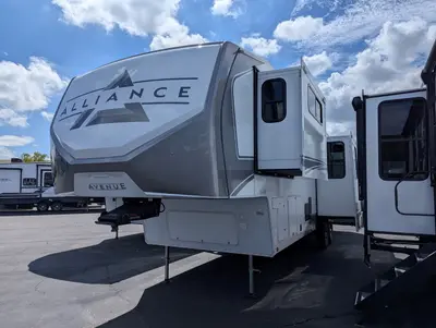2026 Alliance RV Avenue 35RKS photo 4