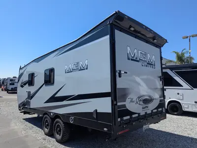 2023 Genesis Supreme MGM Limited MFB210 photo 4